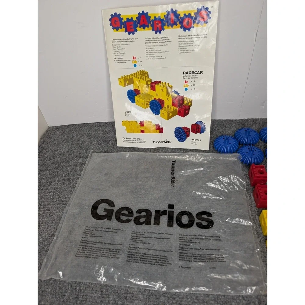 Vintage Lot Of 37 Gearios TupperKids TupperToys Tupperware Primary‎ Colors Build